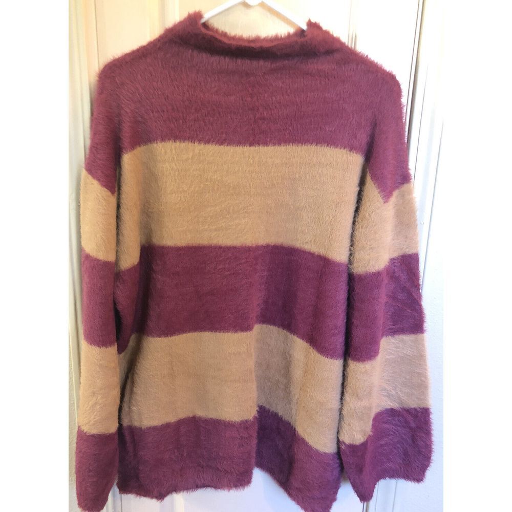 NWT Moon River By Anthropologie Womens Small Red & Tan Striped Oversized Sweater - Picture 2 of 4